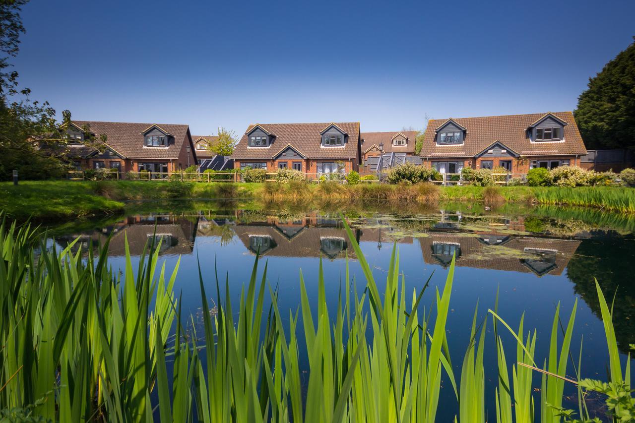 The Lakes Rookley Экстерьер фото The new houses at the heart of the village
